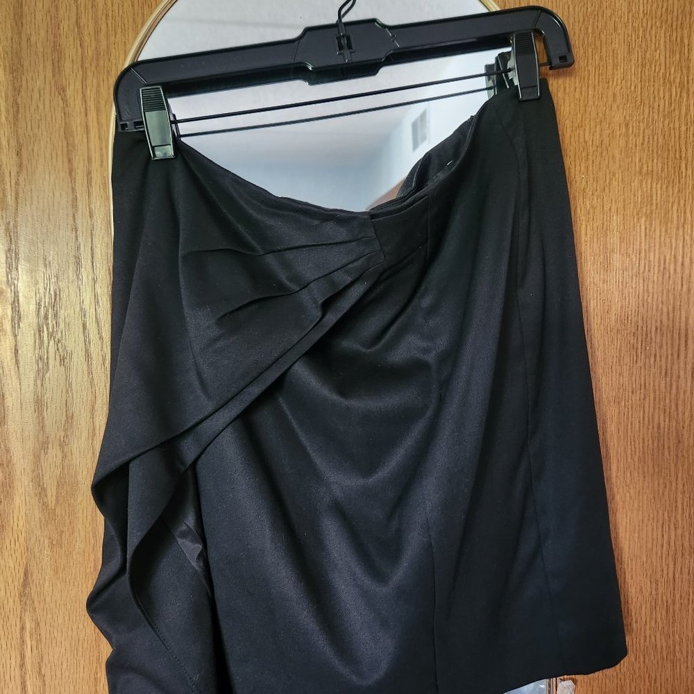 Bebe mini skirt